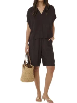 Blouse marron unie pourvue d'un col tunisien et de manches courtes