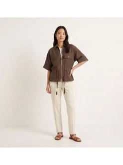 Blouse marron unie pourvue d'une coupe droite et de manches courtes