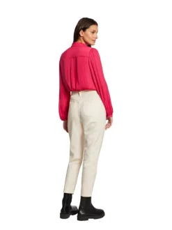 Blouse rouge unie à coupe droite col ruffle et à manches longues