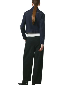 Blouson en jean en coton indigo uni avec une coupe droite et un col à revers