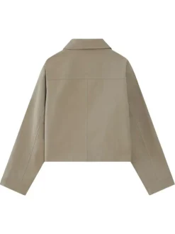Blouson en jean tilleul uni avec une coupe droite et un col à revers