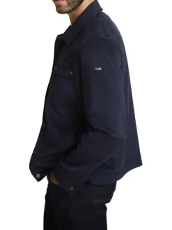 Blouson marine uni avec une coupe droite et une fermeture boutonnée