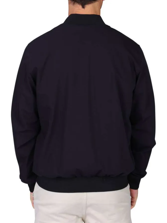 Blouson noir uni avec une coupe droite et une fermeture zippée