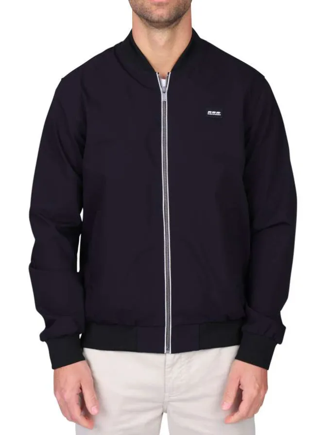 Blouson noir uni avec une coupe droite et une fermeture zippée