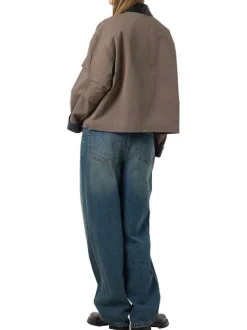 Blouson taupe uni avec un col à revers et l'extrémité des manches en simili cuir