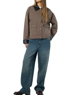 Blouson taupe uni avec un col à revers et l'extrémité des manches en simili cuir
