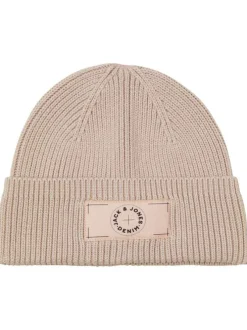 Bonnet beige uni en coton avec le logo de la marque cousu sur la face avant