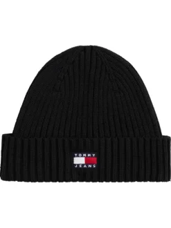 Bonnet en coton biologique noir uni avec un logo cousu à l’avant