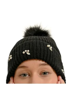 Bonnet noir avec perles blanches, à revers avec pompon noir à poils
