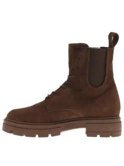 Boots brun en cuir avec talon plat de plat