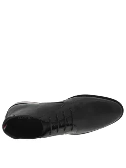Boots de ville noires en cuir à talon plat avec lacets ronds style corde