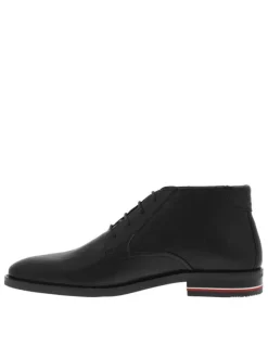 Boots de ville noires en cuir à talon plat avec lacets ronds style corde
