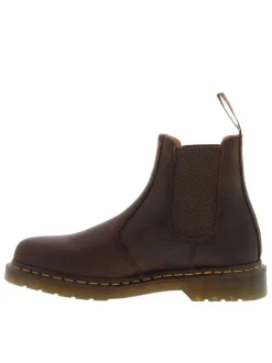 Boots en cuir marron à talon décroché bas avec des soufflets élastiqués