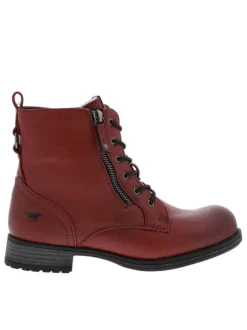 Boots rouges à talon plat