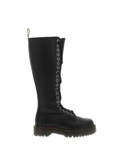 Bottes en cuir noires à talon décroché bas avec un zip et des lacets ronds