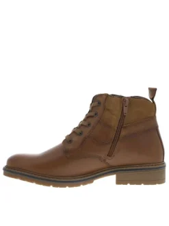 Bottines en cuir camel à talon décroché bas pourvues d'un zip latéral