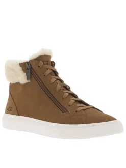 Bottines en cuir écrues avec une doublure fourrée et à lacets plats