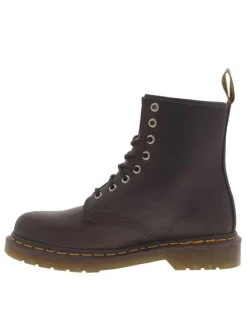 Bottines en cuir marron à talon décroché bas avec des lacets ronds