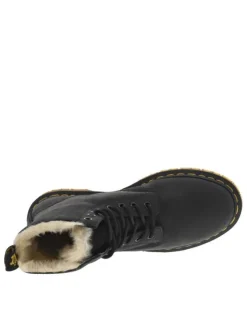 Bottines en cuir noires mat à talon plat et à lacets ronds avec doublure chaude
