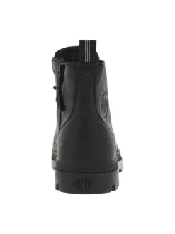Bottines en cuir noires à talon plat avec des lacets et un zip latéral