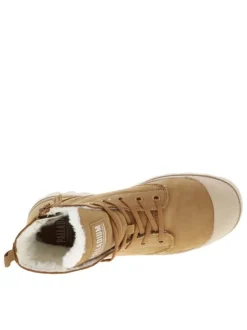 Bottines en cuir nubuck brunes à talon plat avec des lacets et un zip latéral