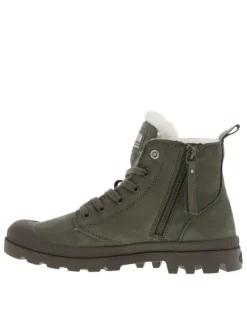 Bottines en cuir nubuck kaki à talon plat avec des lacets et un zip latéral