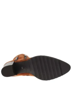 Bottines en cuir suède brique à semelle avant patinée, talon décroché haut et à zip latéraux