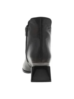 Bottines noires à talon, à lacets et à zip avec surpiqûre ton sur ton