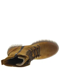 Bottines noisette avec nom de la marque embossé sur la semelle épaisse