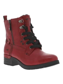 Bottines rouges à talon décroché bas avec un zip et des lacets ronds