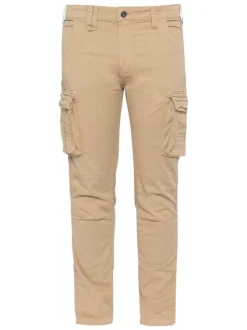 Cargo en coton beige uni avec une coupe slim fit et des poches à rabat