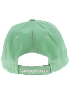 Casquette dad cap en coton verte unie avec nom de la marque brodé en blanc