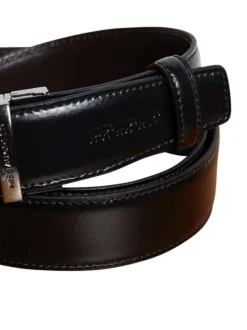 Ceinture en cuir noire unie gravé sur l'extrémité