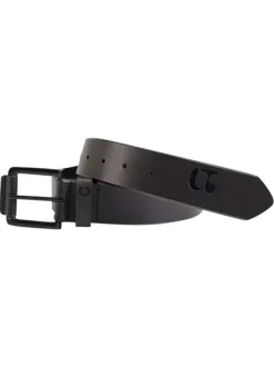 Ceinture noire unie en cuir pourvue d'une boucle à ardillon
