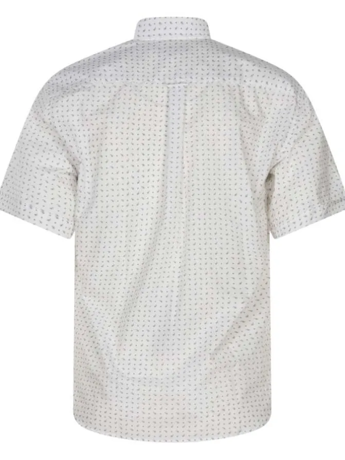 Chemise blanche imprimé avec une coupe droite col boutonné et à manches courtes