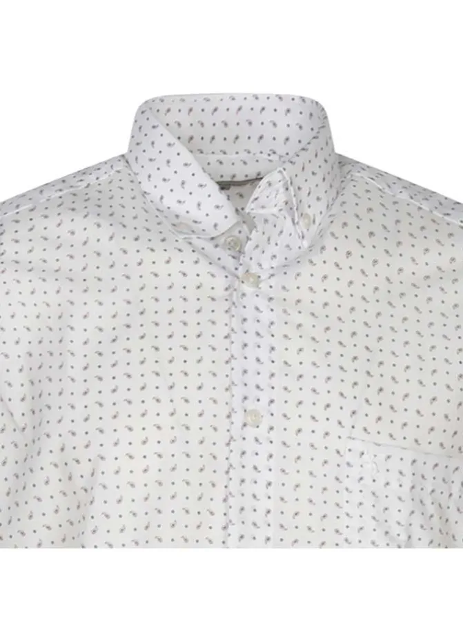 Chemise blanche imprimé avec une coupe droite col boutonné et à manches courtes