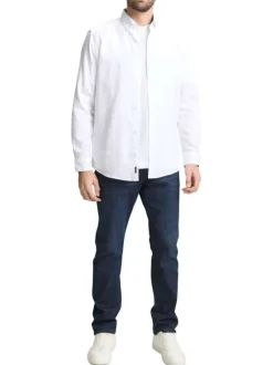 Chemise blanche uni avec un col boutonné et des manches longues