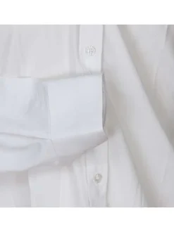 Chemise blanche unie coupe ajustée col boutonné et à manches longues
