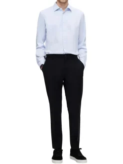 Chemise bleue ciel unie à coupe slim fit avec des manches longues boutonnées