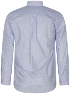Chemise ciel imprimé avec une coupe droite et un col boutonné