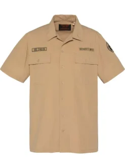 Chemise en coton beige à coupe droite pourvue d'un col à revers