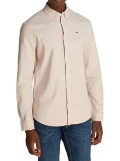 Chemise en coton biologique beige unie avec une coupe slim et un col français