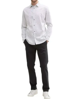 Chemise en coton blanche à petits imprimés avec une coupe ajustée