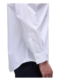 Chemise en coton blanche unie avec une coupe ajustée, col français et logo brodé