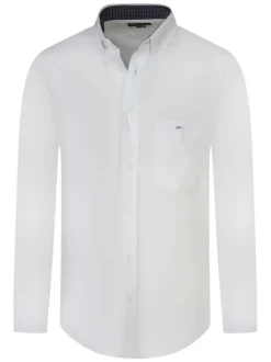 Chemise en coton blanche unie avec une coupe droite et un col américain