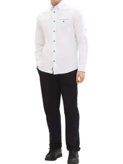 Chemise en coton blanche unie coupe droite avec un col français