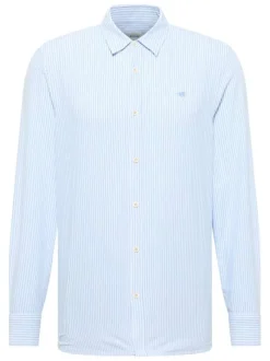 Chemise en coton bleue et blanche à rayures avec une coupe droite