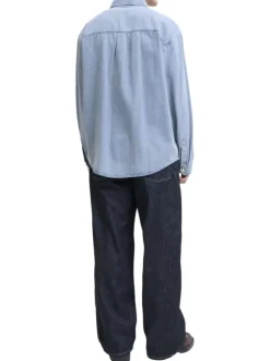 Chemise en coton bleue unie à coupe droite pourvue d'un col à revers