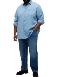 Chemise en coton bleue unie pourvue d'une coupe droite et d'un col américain
