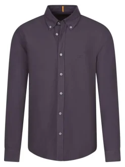 Chemise en coton bordeaux unie avec une coupe droite et un col français